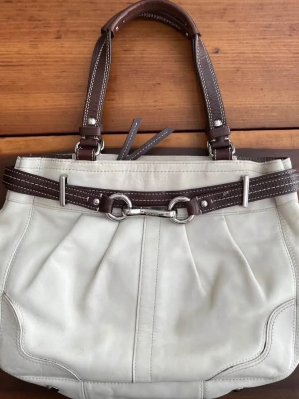 Coach Hampton Purse - Picture 1 of 10
